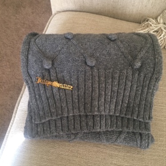 Juicy Couture Accessories - Juicy Couture warm grey scarf